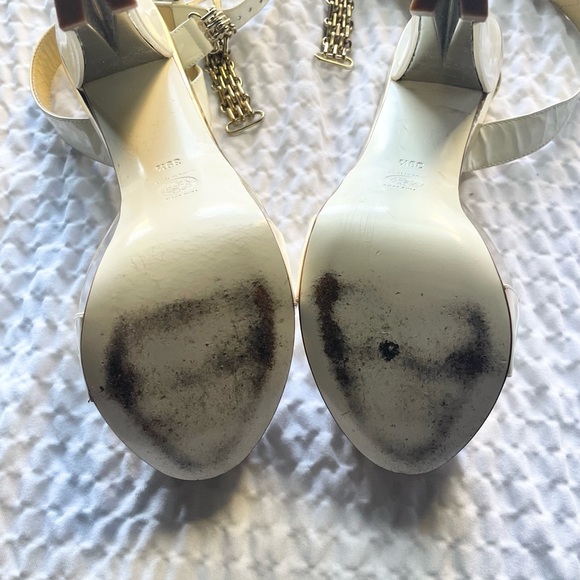 Versace - Picture 6 of 10